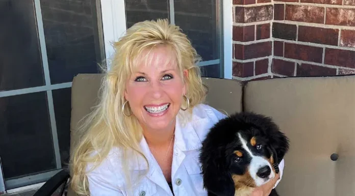 INTRODUCING Mabel Joy