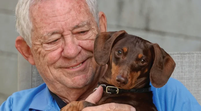 CONVENIENCES FOR SENIOR PET OWNERS