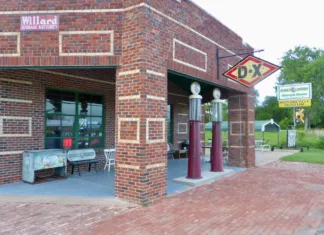 Say Cheese! 10 Iconic Route 66 Photo Spots